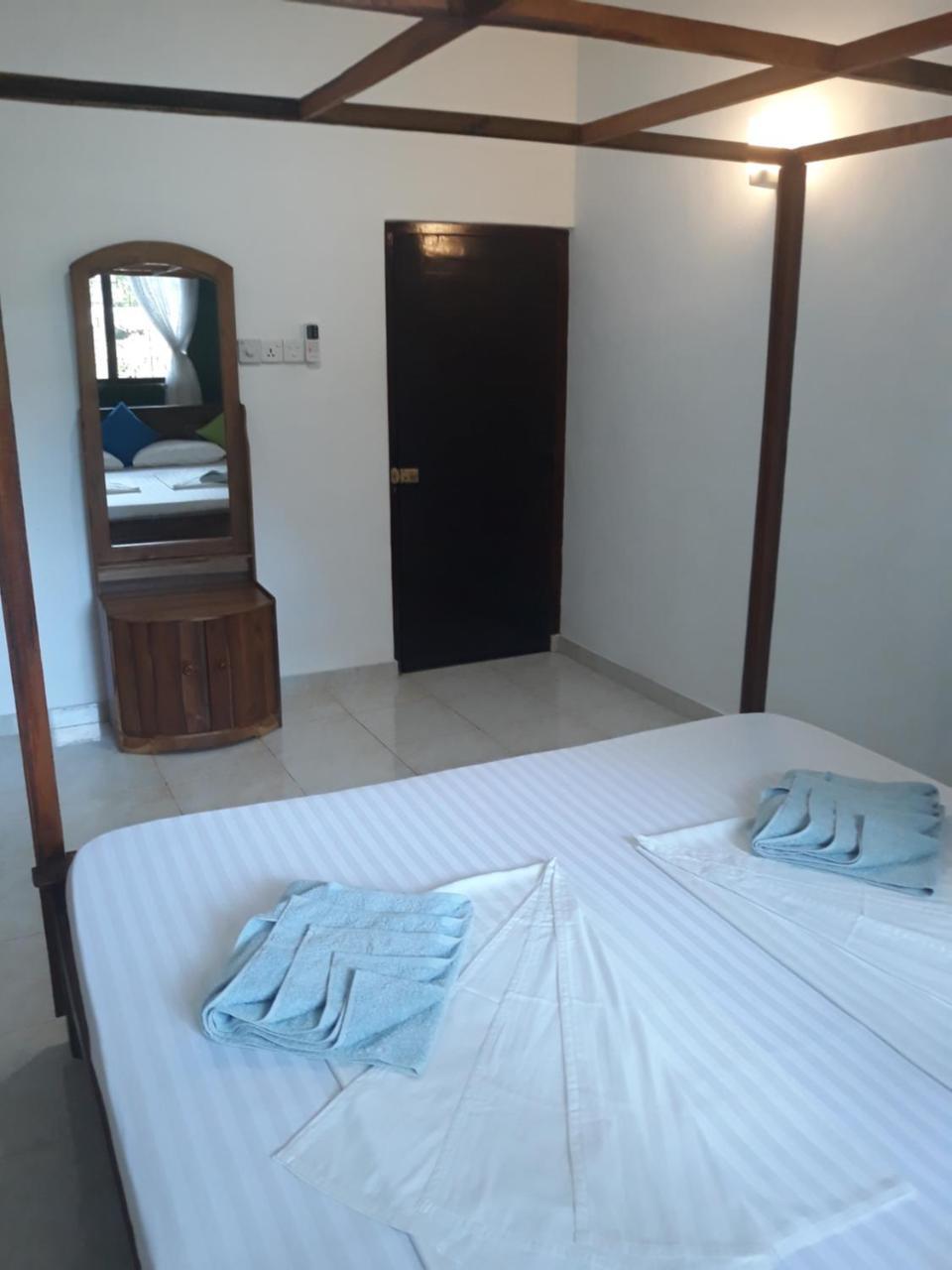 Coco Hostels - Weligama Luaran gambar