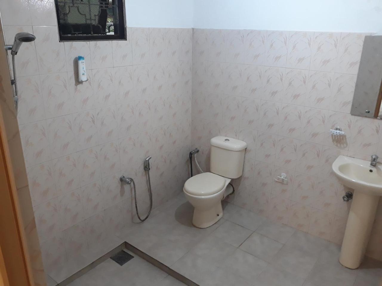Coco Hostels - Weligama Luaran gambar